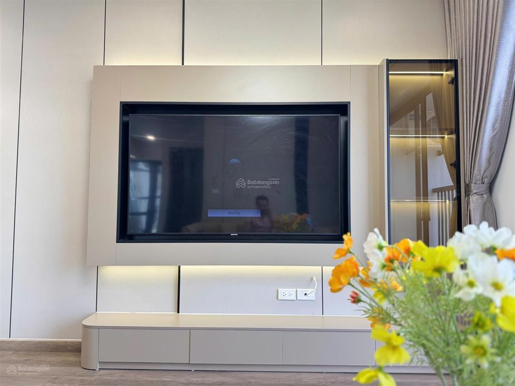 Bán căn 73,8m chung cư vov mễ trì, sẵn sổ, có slot ô tô, đầy đủ nội thất, 5,4 tỷ có thương lượng