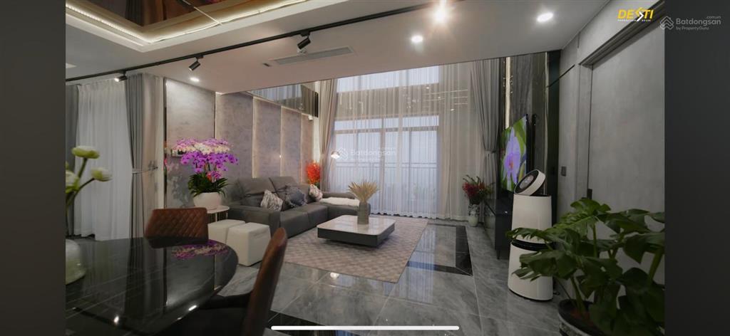 Bán căn 126m chung cư lancaster núi trúc, sẵn sổ, đầy đủ nội thất, có slot ô tô, 19.5 tỷ có tl