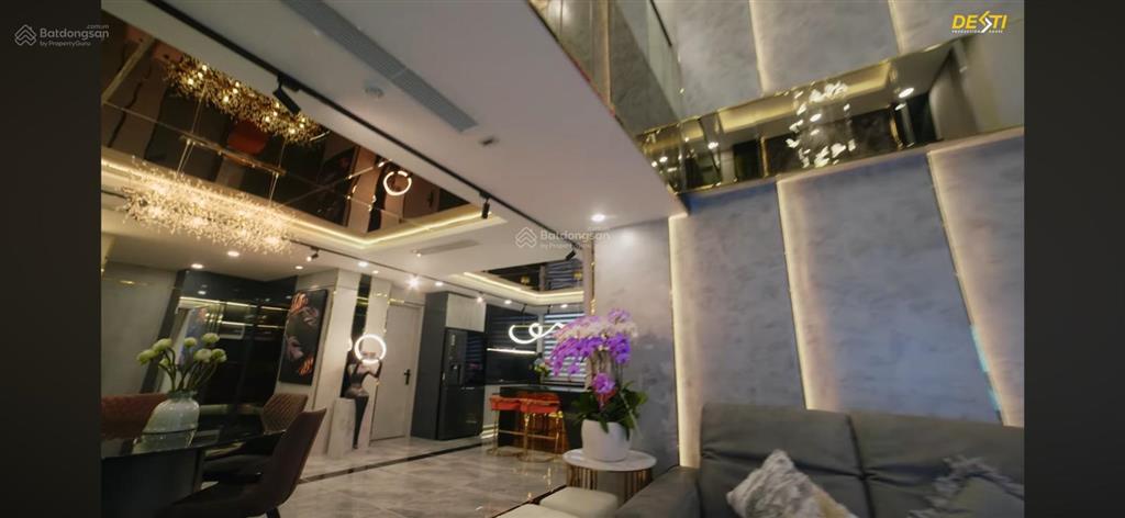 Bán căn 126m chung cư lancaster núi trúc, sẵn sổ, đầy đủ nội thất, có slot ô tô, 19.5 tỷ có tl