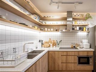 Bán căn góc 2 ngủ, ban công đn chung cư 60b nguyễn huy tưởng ( 2017 ) sẵn sổ đỏ, 5 tỷ