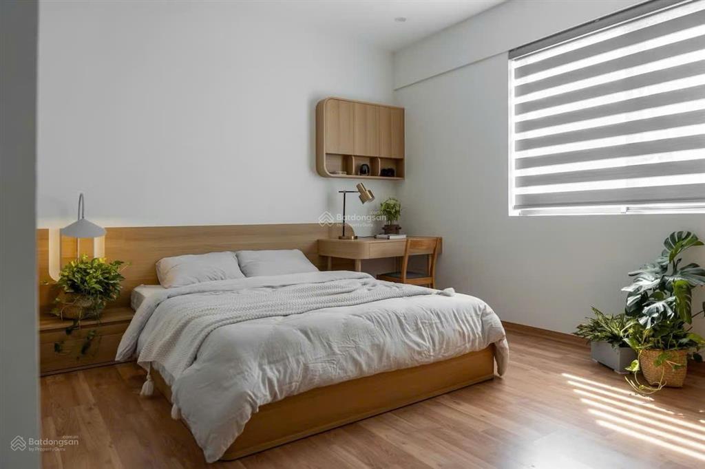 Bán căn góc 110m chung cư eco life tố hữu, sẵn sổ đỏ, có slot ô tô, có nội thất, 9 tỷ có tl