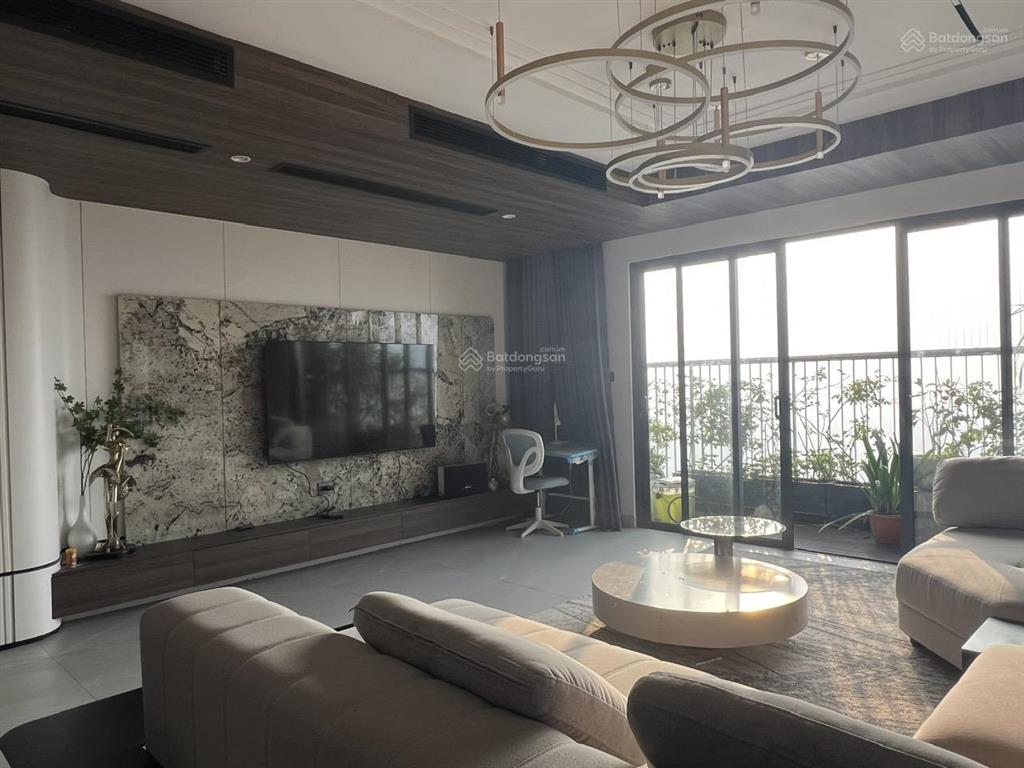 Mời thuê 236,5m2 chung cư 17t5 hoàng đạo thúy, 4 ngủ  có thể chia thêm, 22 triệu/tháng có tl
