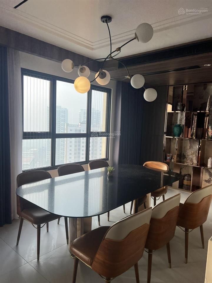 Mời thuê 236,5m2 chung cư 17t5 hoàng đạo thúy, 4 ngủ  có thể chia thêm, 22 triệu/tháng có tl