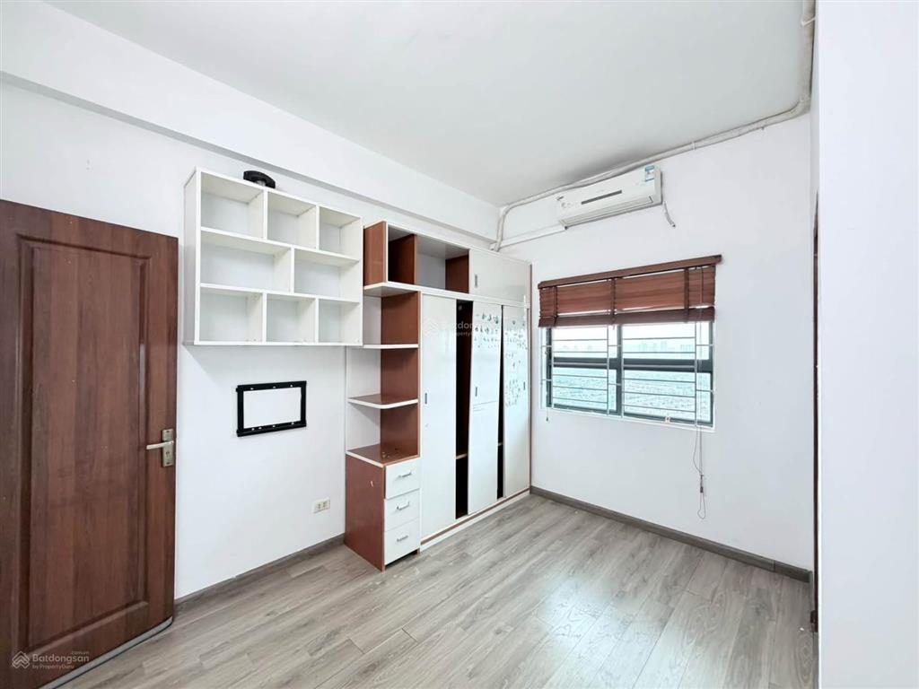 Bán căn hộ chung cư ct12a kim văn kim lũ, hoàng mai, dt 56m, 2pn, 2vs, full nội thất như hình