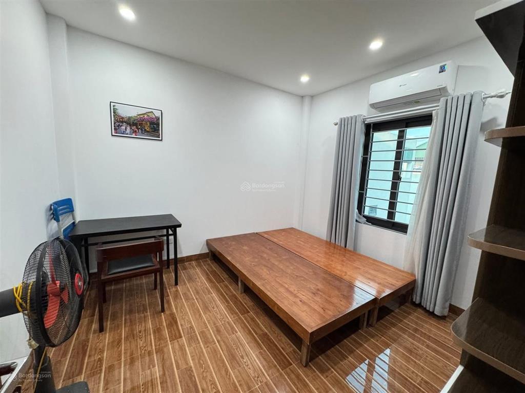 Bán nhà mặt phố yên nghĩa hà đông, diện tích 42m2 5 tầng, mt 3,5m, lô góc, oto tránh, kinh doanh