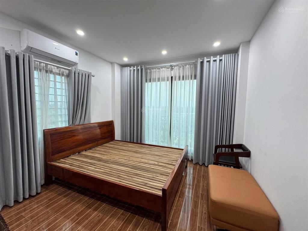 Bán nhà mặt phố yên nghĩa hà đông, diện tích 42m2 5 tầng, mt 3,5m, lô góc, oto tránh, kinh doanh