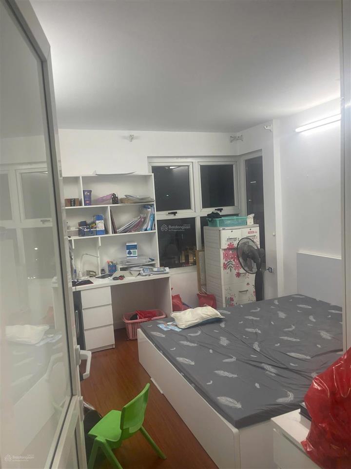 Cần bán căn hộ chung cư flc star tower 418 quang trung, hà đông, dt 80m2, 2pn, 2vs, full nội thất
