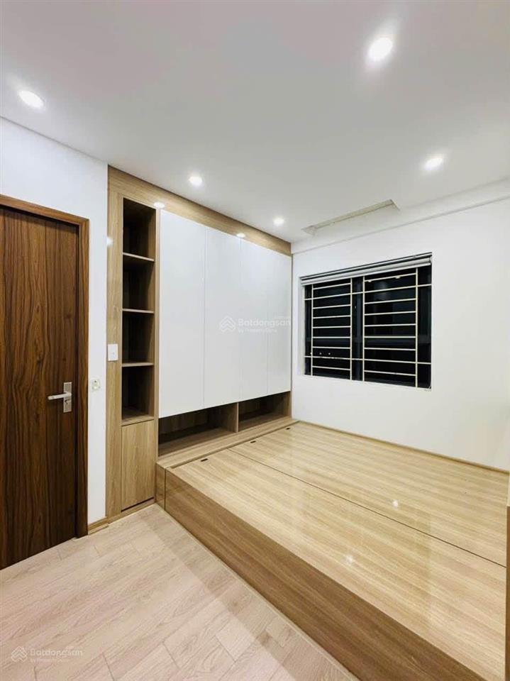 Căn hộ kim văn kim lũ 45m, 2 phòng ngủ, giá 2,99 tỷ