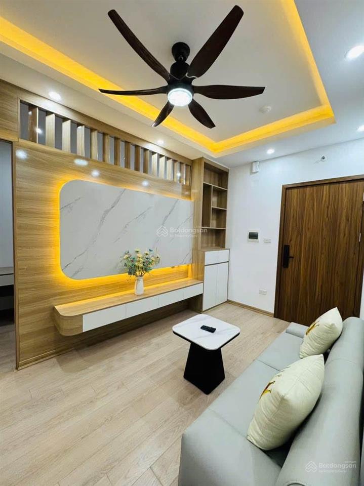 Căn hộ kim văn kim lũ 45m, 2 phòng ngủ, giá 2,99 tỷ