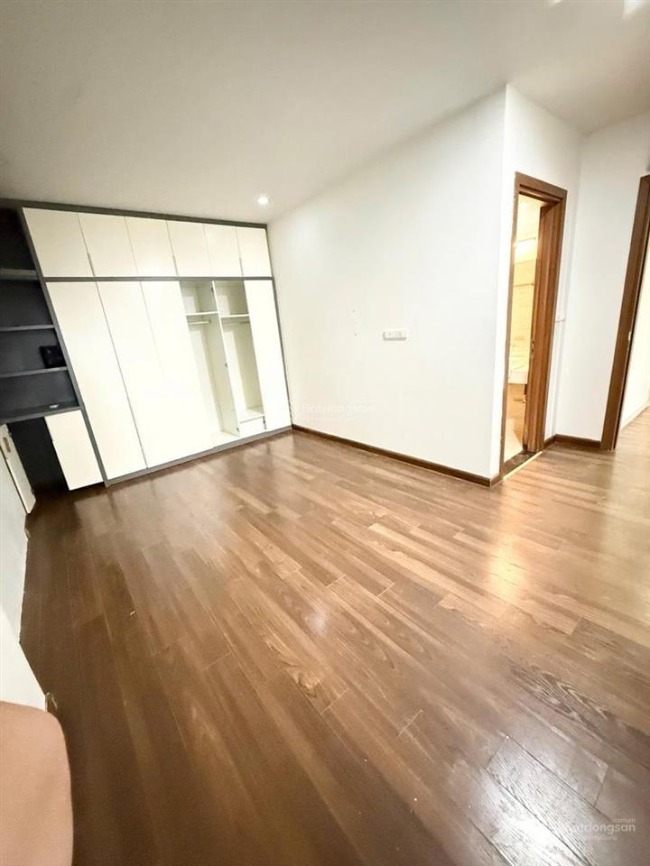 Bán căn hộ 2 phòng ngủ five star garden kim giang, đại kim 82,8m tầng trung giá 7,3 tỷ