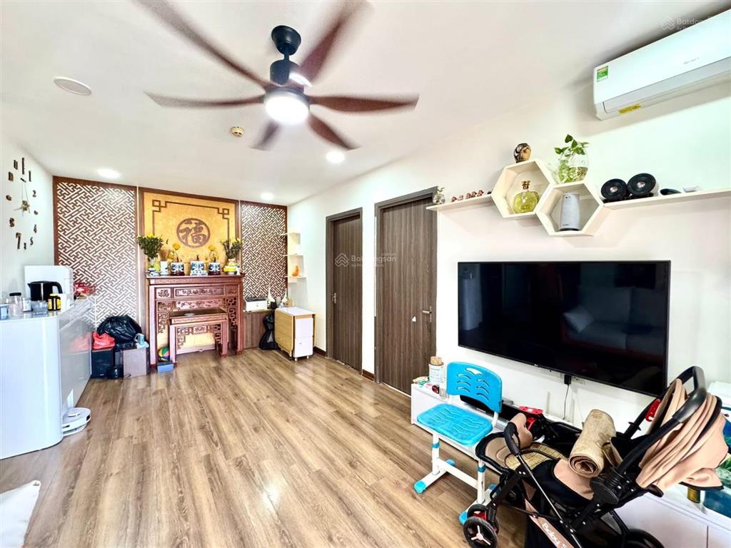 Căn hộ góc 2pn view thoáng full nội thất giá chỉ 4,4 tỷ tại tòa vov mễ trì