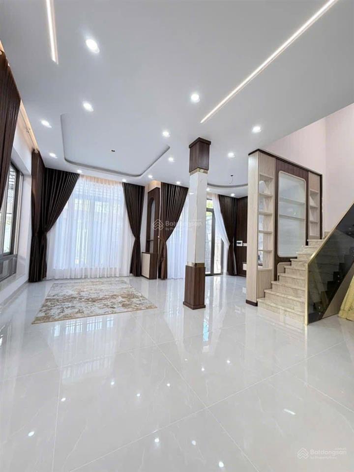 Biệt thự 22 tỷ mặt tiền nguyễn bình p9 tp vũng tàu. ccdv.35