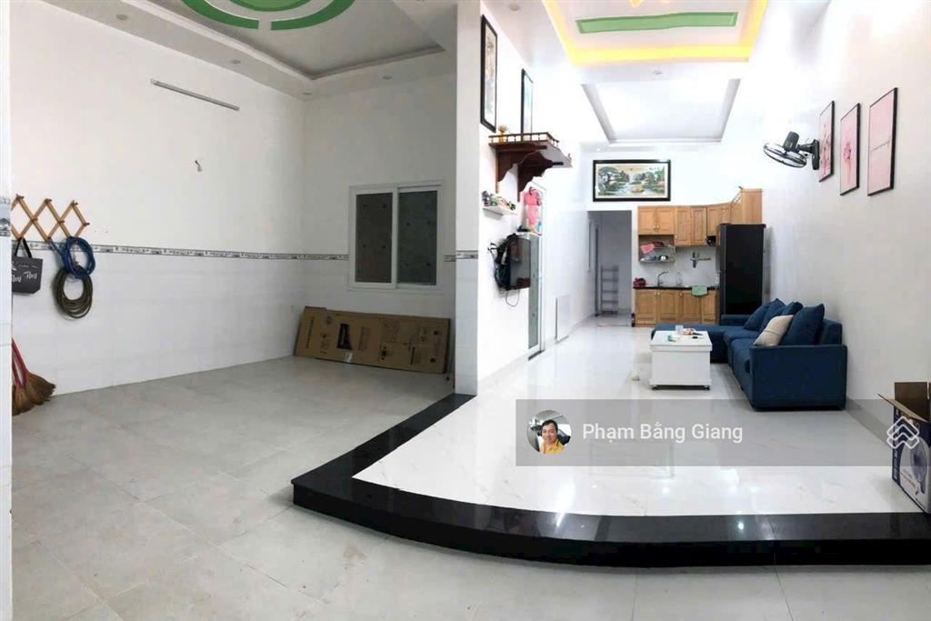 Bán gấp nhà hẻm 212 nguyễn hữu cảnh, p. rạch dừa, tp. hồ chí minh