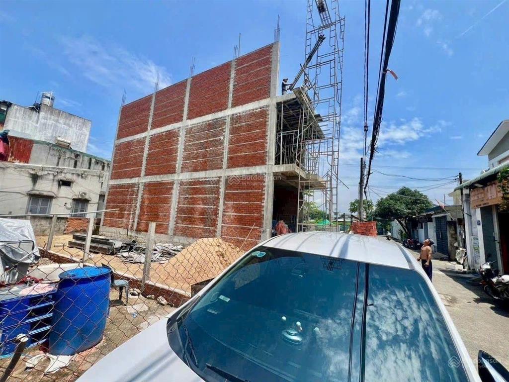 Bán đất góc 2mt 128 đường lưu chí hiếu p rạch dừa tp hcm. giá 6.2 tỷ ccdv.120