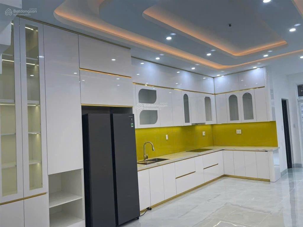 Bán 9,8 tỷ nhà hoàn công mặt tiền nguyễn thiện thuật, rạch dừa, tphcm. [ccdv.v10]
