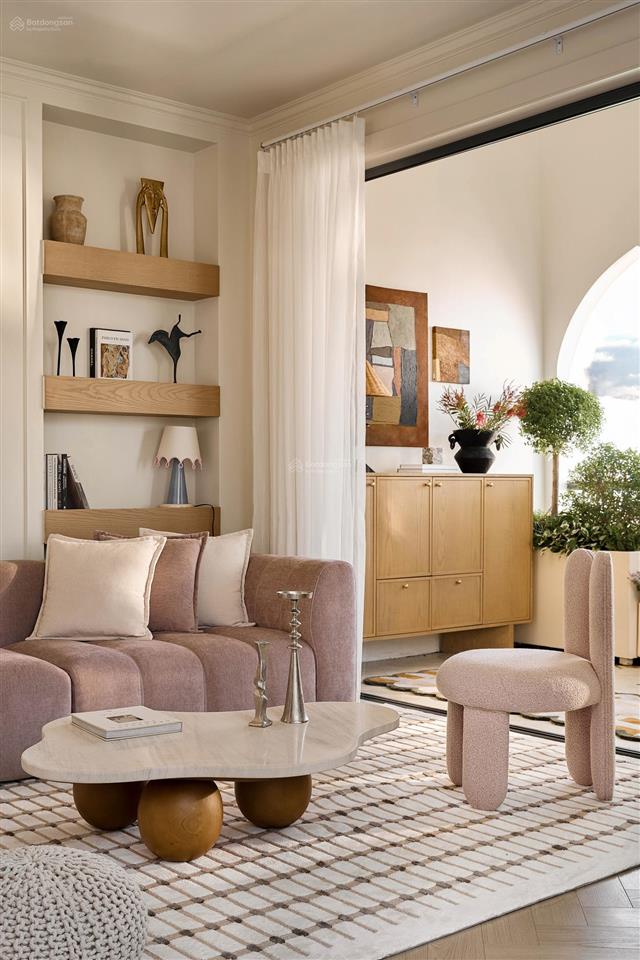 Siêu rẻ căn hộ 2pn+2wc dt 79m2 tầng trung hướng đông nam view siêu đẹp giá 4 tỷ rẻ nhất thị trường