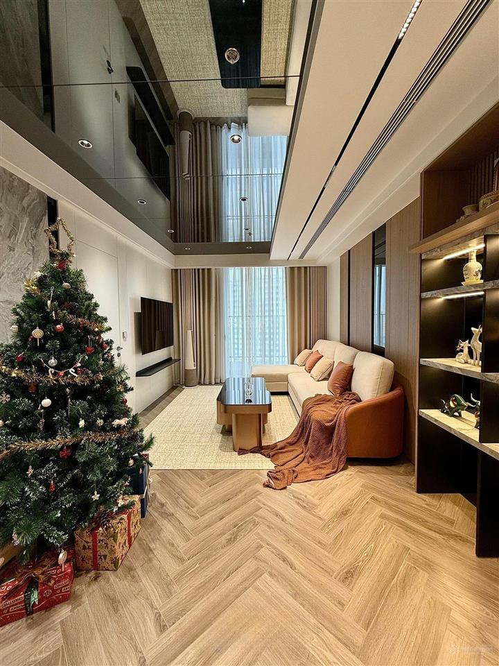 Cần bán nhanh căn góc 3pn hoa hậu tầng đẹp hướng view đông nam view thoáng vip nhất khai sơn city