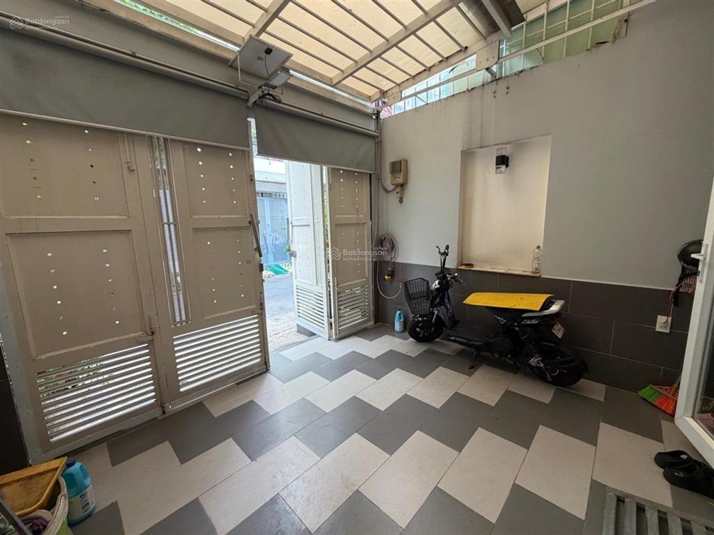 Bán gấp nhà riêng 80 m2, 9,99 tỷ tại gò dầu, tân thành, q.tân phú, view đẹp. cách aeon mall chỉ 2 p