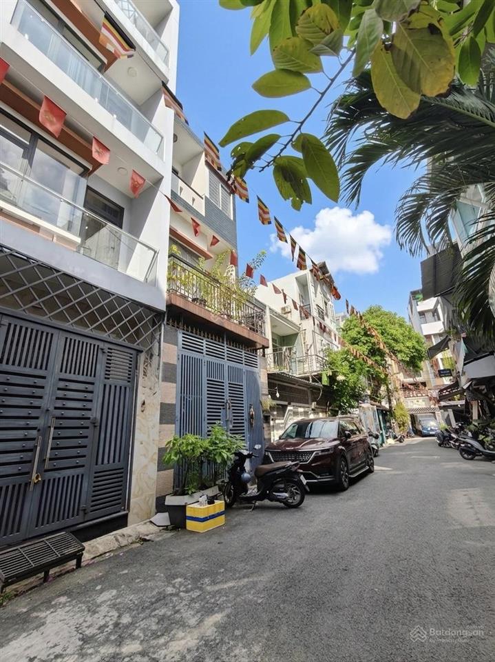 Vip! ngay bàu cát, đồng đen, đường xe hơi 8m quay đầu, 60m2, 4 tầng đúc. nhà đẹp ở ngay.chỉ 10 tỷn