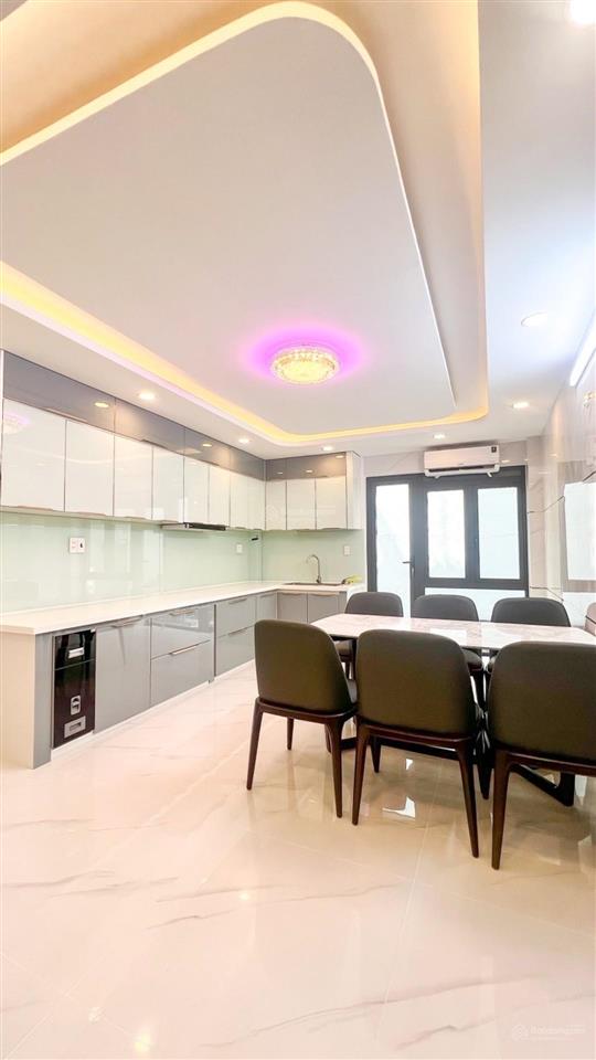 Bán nhà mới!! ngay trục đường tô hiệu 5 tầng, hẻm xe hơi, 60m2, chỉ 7.9 tỷ còn bớt