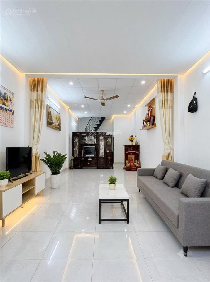 Bán nhà hẻm xe hơi 8m, 1/ đường vườn lài ngay gần lũy bán bích, chỉ 5.4 tỷ