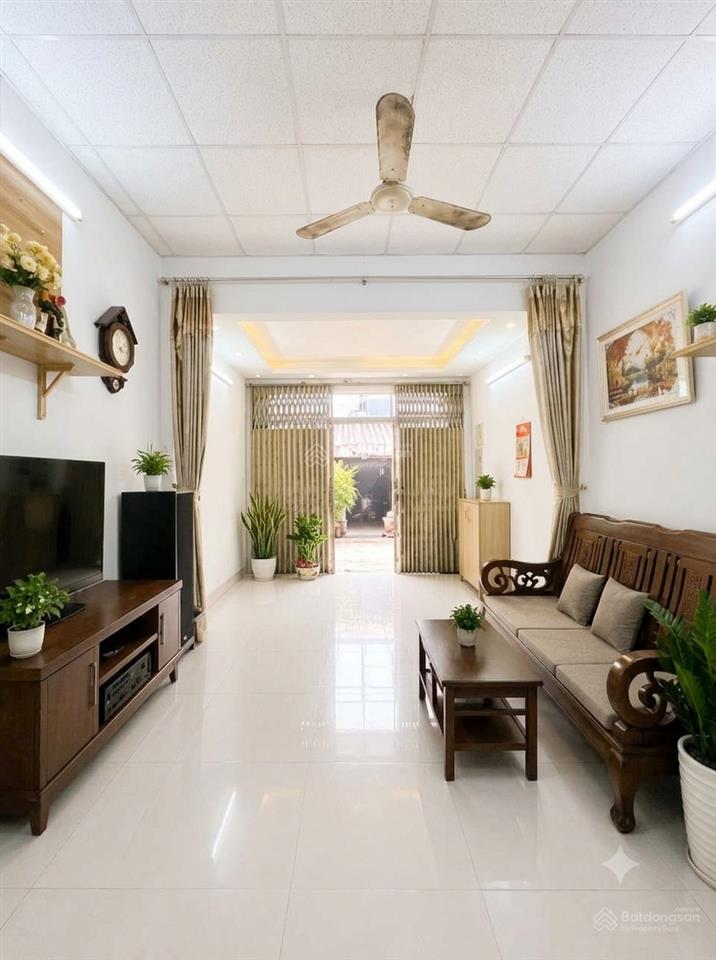 Bán nhà hẻm xe hơi 8m, 1/ đường vườn lài ngay gần lũy bán bích, chỉ 5.4 tỷ