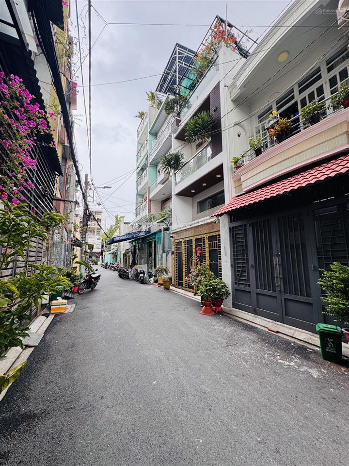 Bán nhà hẻm xe hơi 8m, 1/ đường vườn lài ngay gần lũy bán bích, chỉ 5.4 tỷ