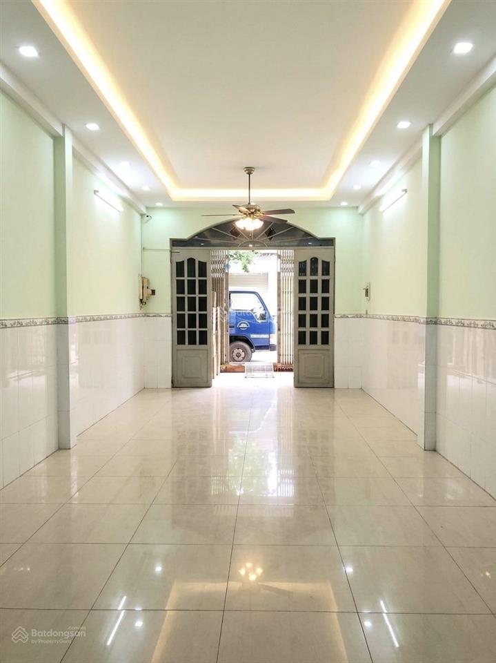 Bán nhà ngay đầm sen, thoại ngọc hầu (4x20m) đường xe hơi 8m vào nhà. chỉ 7 tỷ