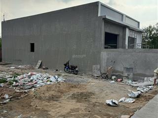 Bán đất ngay kcn an phước, giá 850tr, thổ cư, shr