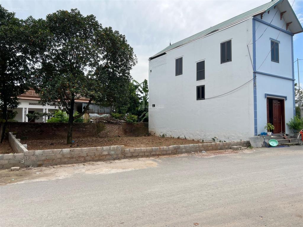 Chính chủ bán 41,6m2 (thực tế 46m) đường rộng 11m liên xã kim an kim bai giá 2,7 tỷ.  0832 932 ***