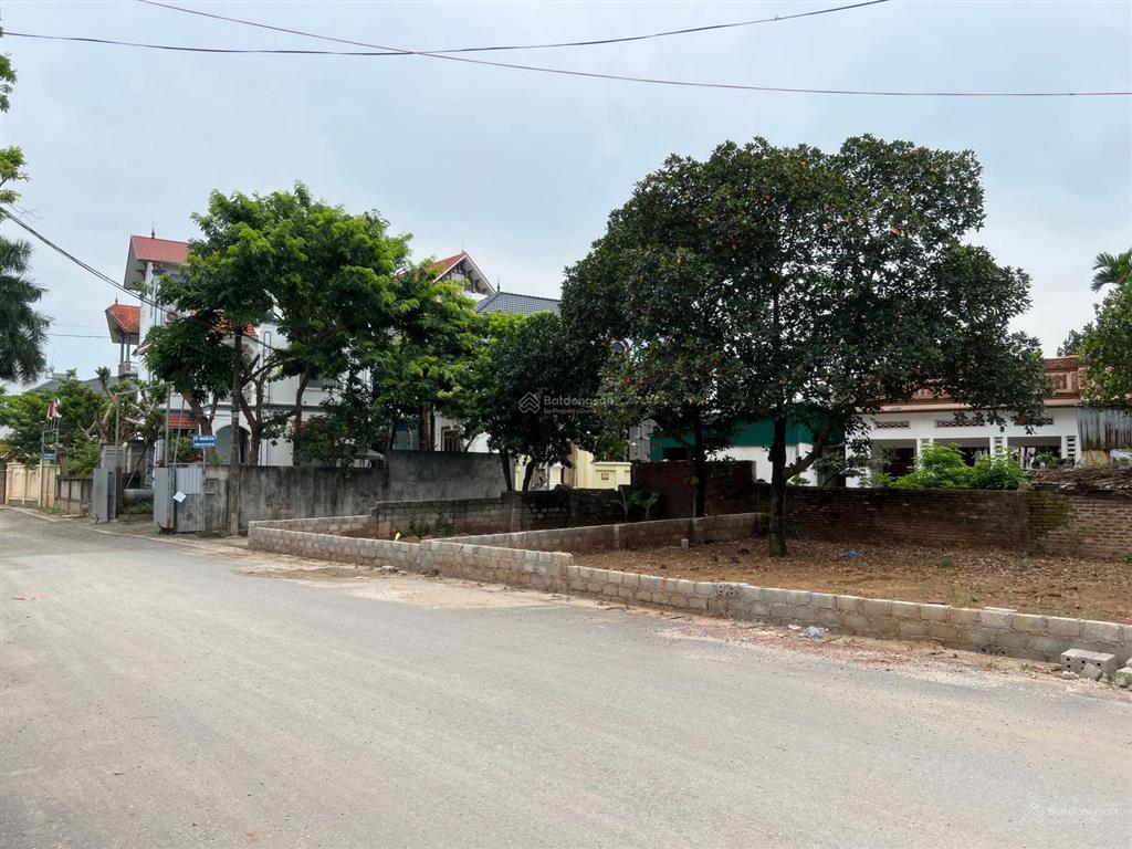 Chính chủ bán 41,6m2 (thực tế 46m) đường rộng 11m liên xã kim an kim bai giá 2,7 tỷ.  0832 932 ***
