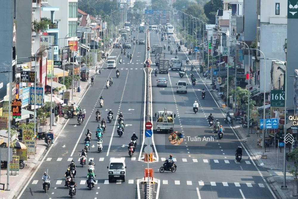 Siêu phẩm góc 2mt tân kỳ tân quý kề tân phú (14 x 36m) hđt 140 triệu/tháng. giá 40 tỷ