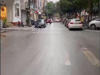 Siêu phẩm tòa nhà văp phòng, mặt phố, nghĩa đô, 110m, 7 tầng, thang máy, nhỉnh 50 tỷ, 0903 784 ***