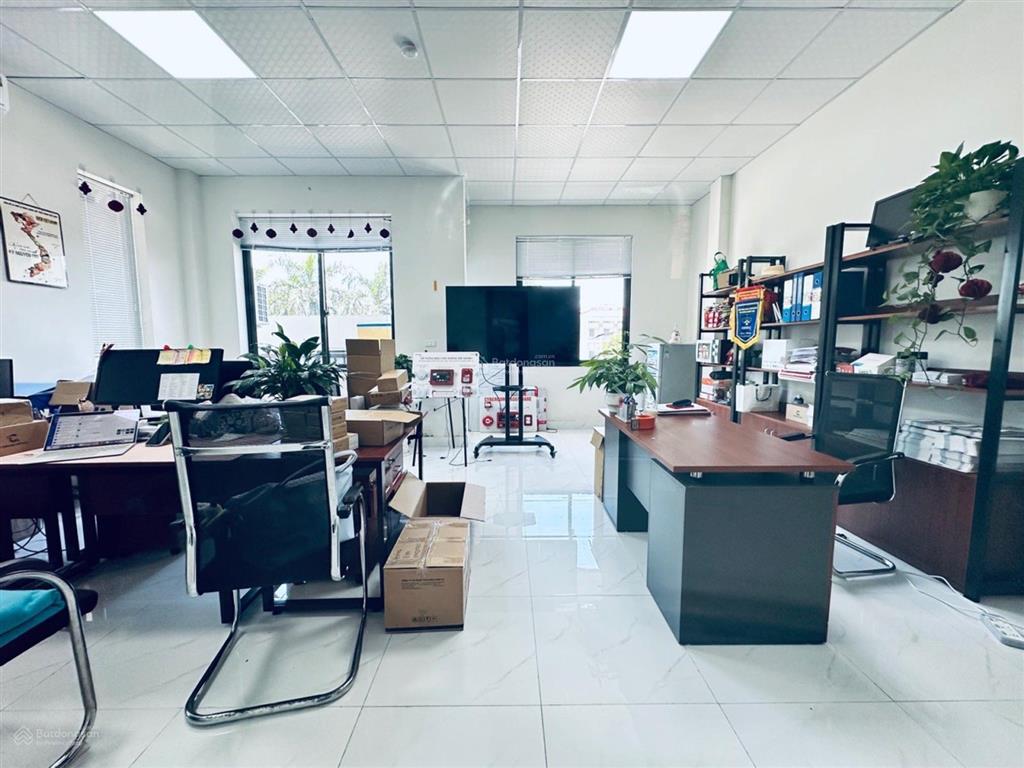 Cần bán nhanh, nhà đẹp, phân lô, lô góc, kinh doanh, 115m, hơn 40 tỷ. 0903 784 ***