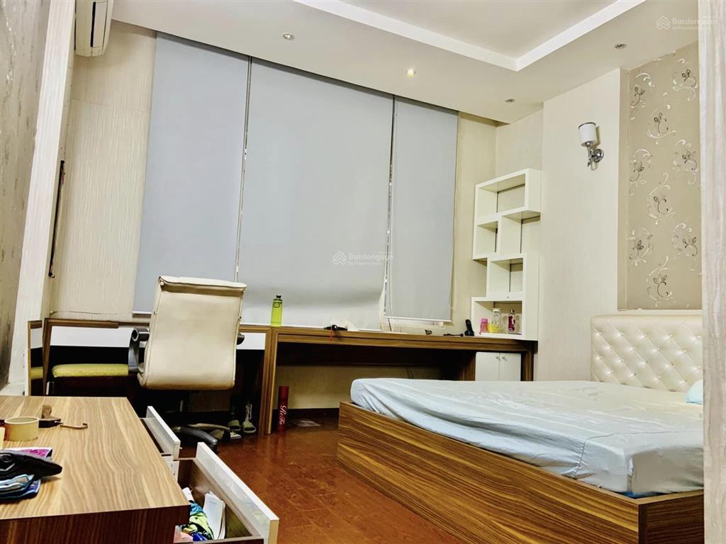 Nhà đẹp, phân lô, quan hoa, thang máy, ô tô tránh, 65m, hơn 20 tỷ, 0903 784 ***