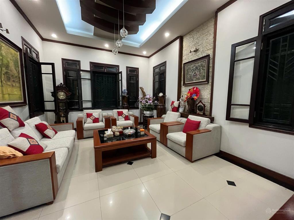 Tôi cần bán, nhà trần quốc hoàn, 100m, mặt tiền 8,5m, ô tô, kinh doanh, 4x tỷ, 0903 784 ***