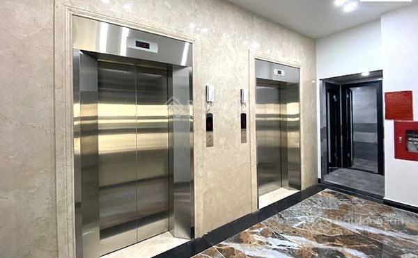 Siêu phẩm mặt phố, 9 tầng, thang máy, thông phạm văn đồng, 180m2, 10x tỷ, 0903 784 ***