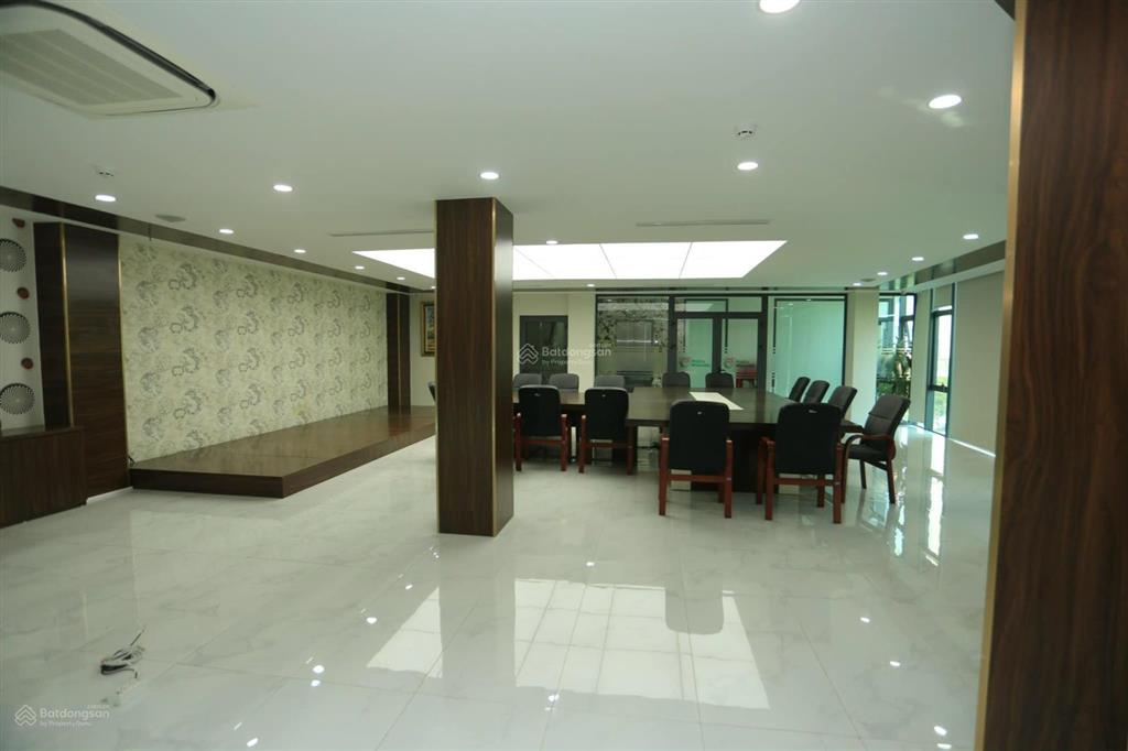 Bán gấp mặt phố hồ tùng mậu, 175m2, 8 tầng, thang máy, 105 tỷ. 0903 784 ***