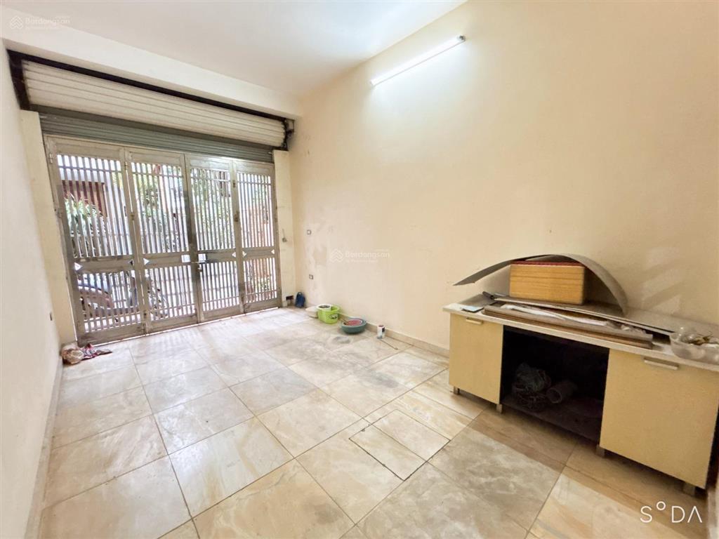 Hạ giá bán nhanh, nhà đẹp ở luôn, 6 tầng, 2 thoáng, gần phố, ô tô gần, 35m, giá 7 tỷ, 0903 784 ***