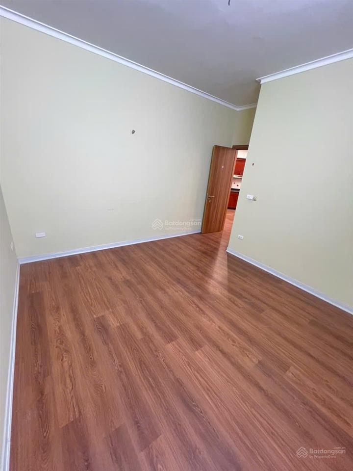 Chưa đến 5 tỷ, chung cư đẹp, ở luôn, mỹ đình, tầng 9, 5m2, 2n, 2 ban công, 0903 784 ***