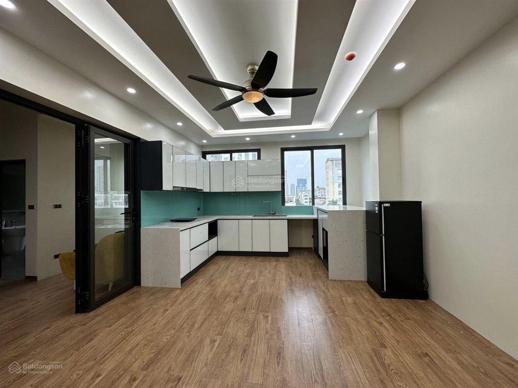 Hạ sốc 4 tỷ, cần bán gấp tòa nhà kinh doanh, thanh xuân, 83m2, 9 tầng, 5m ô tô tránh, nhỉnh 20 tỷ