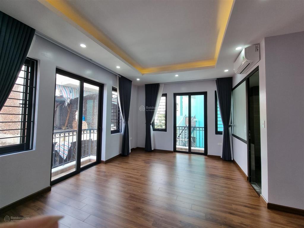 Nhà đẹp, phân lô, phùng chí kiên, thang máy, ô tô tránh, kinh doanh, 65m, 2x tỷ, 0903 784 ***