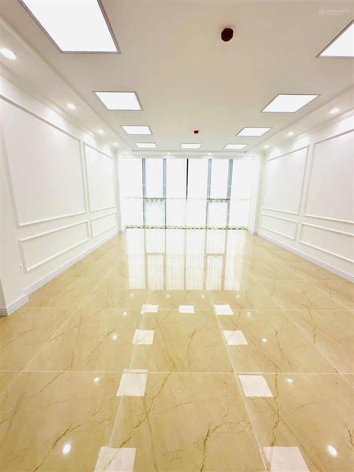 Bán gấp, tòa nhà nguyễn hoàng, ô tô tránh, thang máy, kinh doanh, 80m, 36 tỷ 0903 784 ***