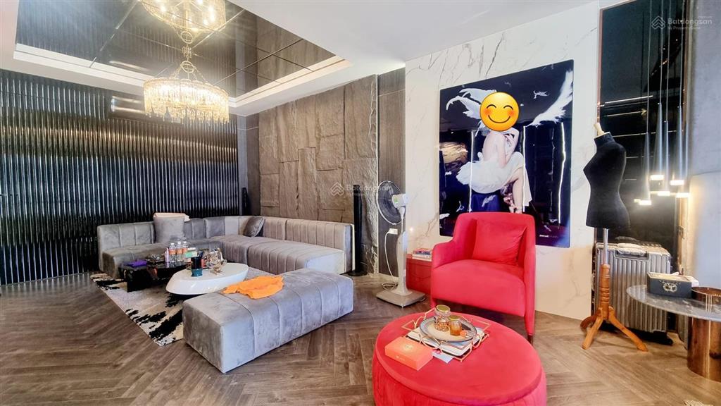 Cần bán, tòa nhà mặt phố, nguyễn hoàng, thang máy, kinh doanh, 185m, 0903 784 ***