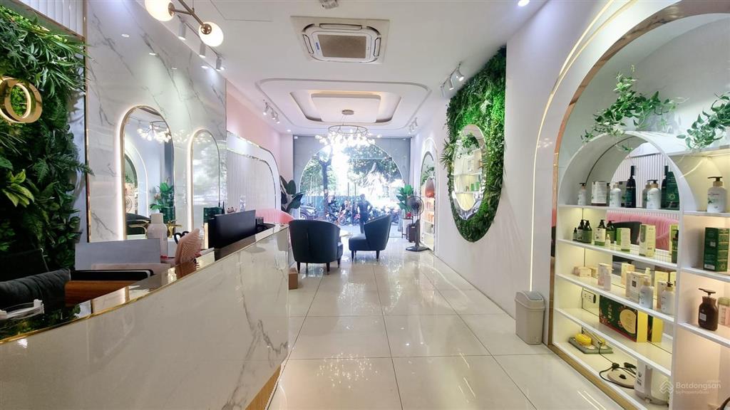Cần bán, tòa nhà mặt phố, nguyễn hoàng, thang máy, kinh doanh, 185m, 0903 784 ***
