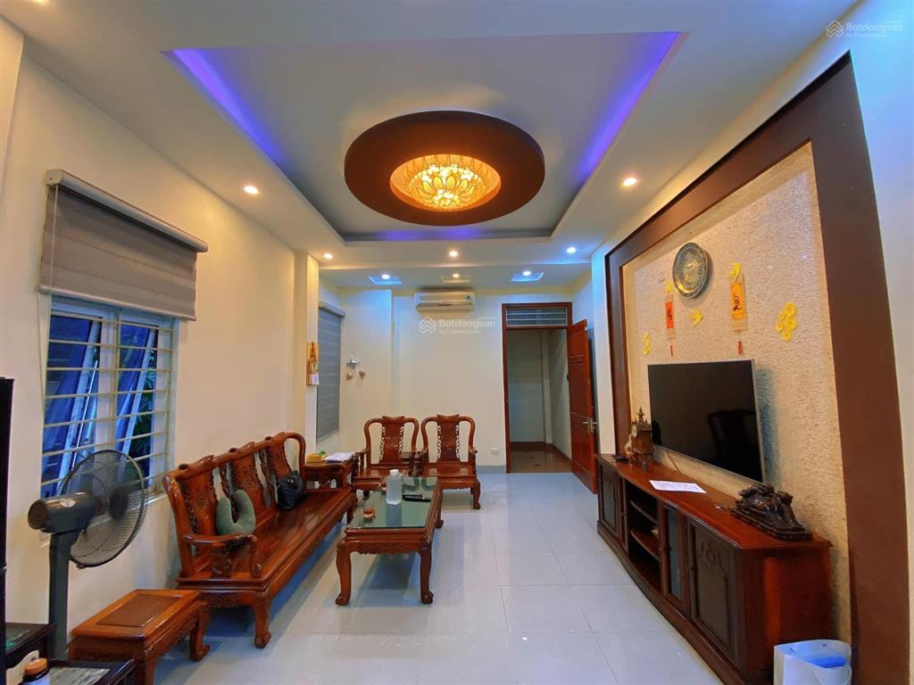 Bán gấp, nhà mặt phố, lô góc, 8 tầng, thang máy, dương khuê, 3x tỷ, 0903 784 ***