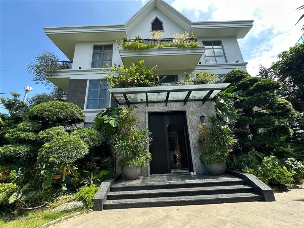 Cần tiền bán nhanh, biệt thự đơn lập, giá hời phân khu bằng lăng, 500m², giá cả thương lượng