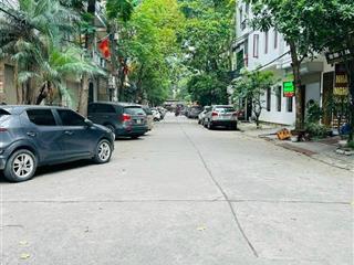Siêu phẩm phân lô, võ chí công, nhà đẹp, vỉa hè, ô tô tránh, kinh doanh, 68m, 5 tầng, 2x tỷ