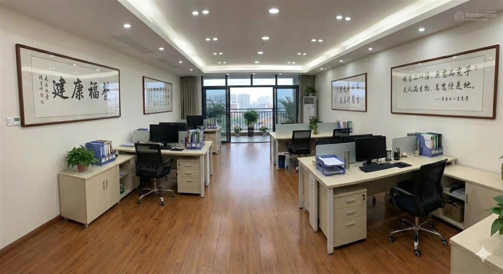 Bán gấp, mặt phố vip trung yên 6, view vườn hoa, vỉa hè ô tô tránh, 110m, hơn 50 tỷ