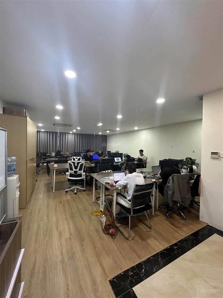 Bán gấp, mặt phố vip trung yên 6, view vườn hoa, vỉa hè ô tô tránh, 110m, hơn 50 tỷ